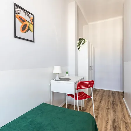 Niepodleglosci 133 Rooms Superapart דירה ורשה