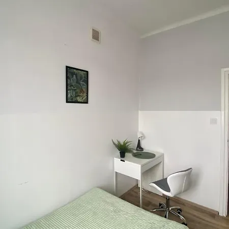 Niepodleglosci 133 Rooms Superapart דירה